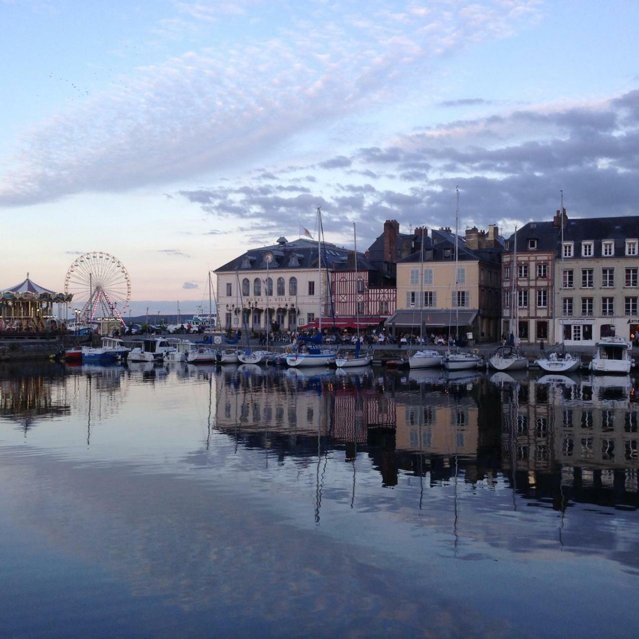 Appartement Vancouver Honfleur Exteriér fotografie